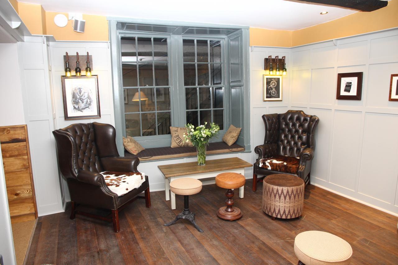 Hotel The Fox Chipping Norton Esterno foto